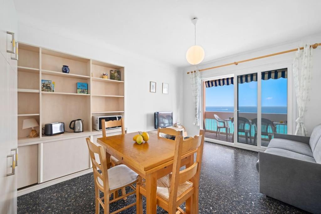 Le Panorama -Vue Exceptionnelle - Dernier Etage - Front De Mer Menton Kültér fotó