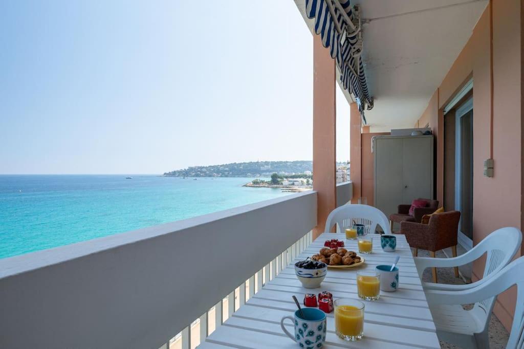 Le Panorama -Vue Exceptionnelle - Dernier Etage - Front De Mer Menton Kültér fotó