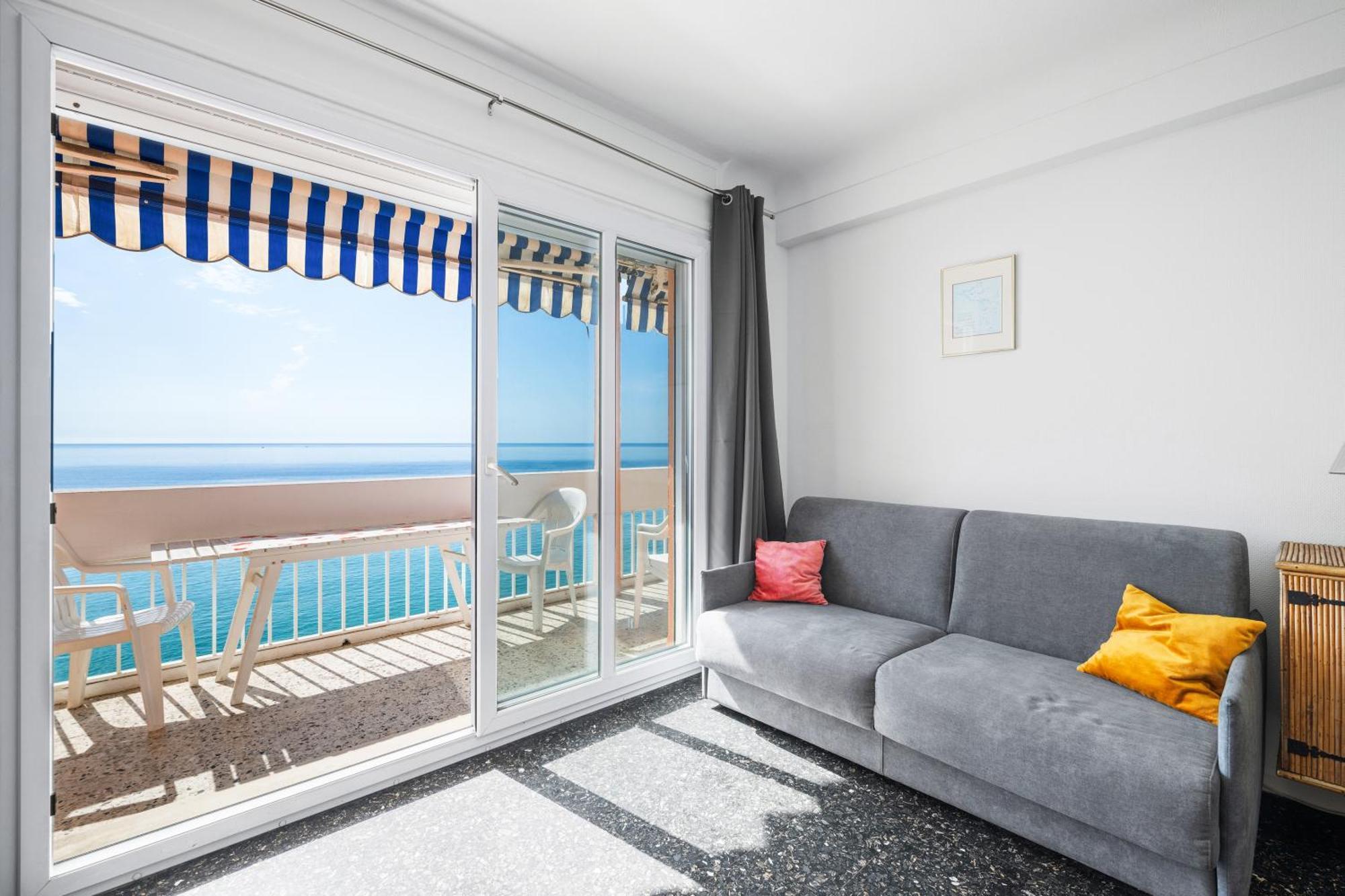 Le Panorama -Vue Exceptionnelle - Dernier Etage - Front De Mer Menton Kültér fotó